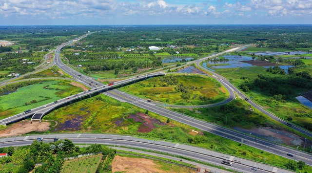 Hạ tầng phát triển sẽ đánh thức cả một vùng đất.