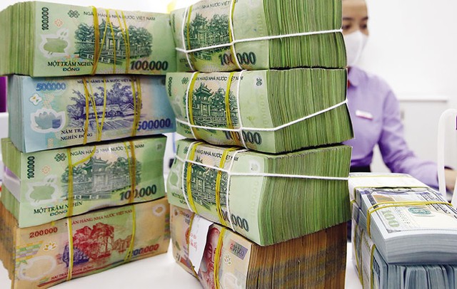 Lãi suất tại Việt Nam hiện cao hơn nhiều so với mặt bằng chung trên thế giới. Ảnh: Đức Thanh