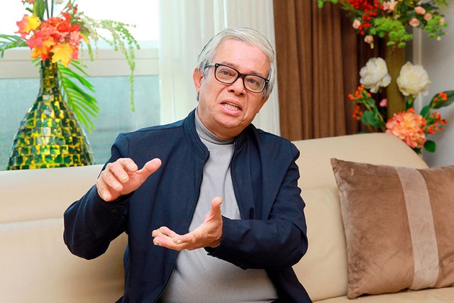 Đại sứ Phạm Quang Vinh: Tôi vẫn rất ấn tượng với cái cách mà chúng ta đã và đang làm, đó là “độc lập, tự chủ” - điều đã trở thành truyền thống lâu đời của dân tộc mà chúng ta kế thừa trong xây dựng và bảo vệ tổ quốc, cũng như trong triển khai đối ngoại, quan hệ quốc tế. (Ảnh: Chí Cường) Đại sứ Phạm Quang Vinh: Tôi vẫn rất ấn tượng với cái cách mà chúng ta đã và đang làm, đó là “độc lập, tự chủ” - điều đã trở thành truyền thống lâu đời của dân tộc mà chúng ta kế thừa trong xây dựng và bảo vệ tổ quốc, cũng như trong triển khai đối ngoại, quan hệ quốc tế. (Ảnh: Chí Cường)