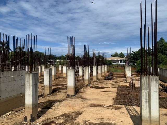 Sau 2 lần điều chỉnh tiến độ, đến nay Dự án vẫn thực hiện chậm 19 tháng so với quy định. Sau 2 lần điều chỉnh tiến độ, đến nay Dự án vẫn thực hiện chậm 19 tháng so với quy định.