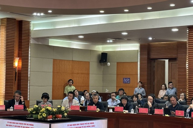 Các nhà đầu tư TEEMA lắng nghe giới thiệu những tiềm năng, lợi thế về Hải Phòng. Ảnh: Quỳnh Nga Các nhà đầu tư TEEMA lắng nghe giới thiệu những tiềm năng, lợi thế về Hải Phòng. Ảnh: Quỳnh Nga