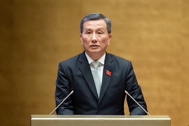 Chủ nhiệm Ủy ban Khoa học, công nghệ và môi trường của Quốc hội Lê Quang Huy.