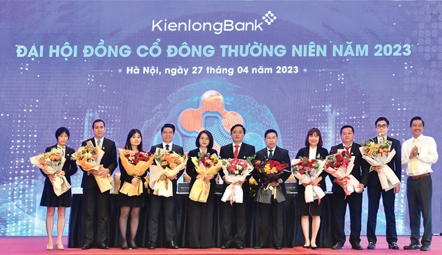 Năm 2022, KienlongBank đã ghi dấu ấn mạnh mẽ khi hoàn thành mục tiêu kép về kế hoạch lợi nhuận năm được Đại hội cổ đông thông qua