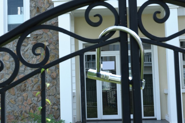 Cần mở nhiều “ổ khóa” để thị trường trái phiếu rộng cửa trở lại