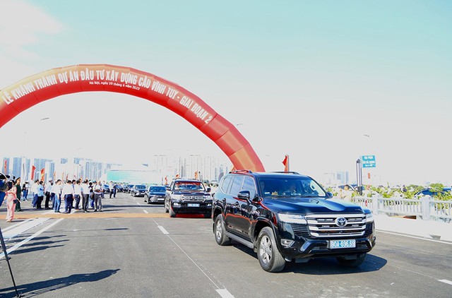 Dự án đầu tư xây dựng cầu Vĩnh Tuy giai đoạn 2 khánh thành đã hoàn thiện toàn bộ đường Vành đai II của TP. Hà Nội.