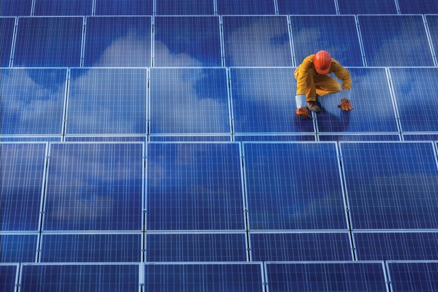 Chuyển đổi năng lượng sang ưu tiên cho năng lượng sạch, năng lượng tái tạo đòi hỏi nguồn vốn đầu tư rất lớn