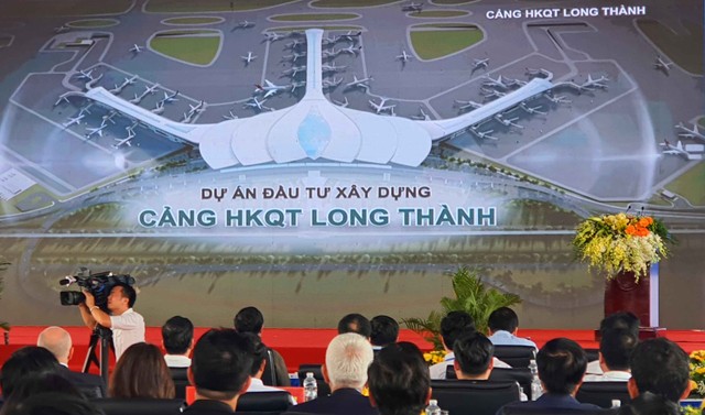 Cột mốc khởi công Nhà ga cảng HKQT diễn ra chiều ngày 31/8/2023.