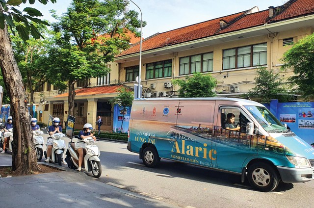 Một dự án ở Vũng Tàu tiếp thị sản phẩm trên TP.HCM. Ảnh: Lê Toàn