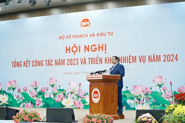 Thủ tướng yêu cầu Bộ KH&amp;ĐT đẩy mạnh nghiên cứu chiến lược, tham mưu chiến lược để làm tốt hơn nữa việc kiến tạo phát triển, thúc đẩy khởi nghiệp, đổi mới sáng tạo. (Ảnh: Đức Thanh)