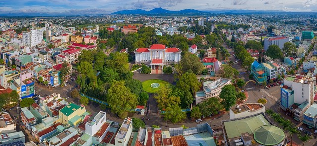 Quy hoạch thời kỳ 2021-2030, tầm nhìn đến năm 2050 đặt mục tiêu đưa Gia Lai trở thành trung tâm khu vực Bắc Tây Nguyên và vùng động lực trong tam giác phát triển Việt Nam - Lào - Campuchia.