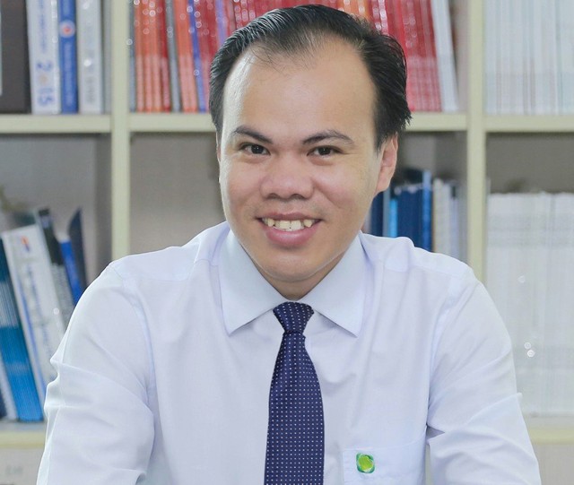 Ông Bùi Lê Anh Hiếu - Giám đốc Tiếp thị kinh doanh kiêm Kỹ thuật dự án, Công ty cổ phần Long Hậu (mã LHG)