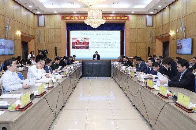 Toàn cảnh phiên họp. (Ảnh: Minh Trang) Toàn cảnh phiên họp. (Ảnh: Minh Trang)