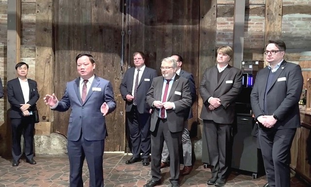 Tỉnh Thái Bình làm việc với Phòng Thương mại Hannover (IHK)