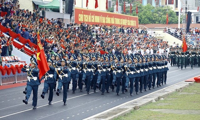 Khối sĩ quan Phòng không - Không quân.
