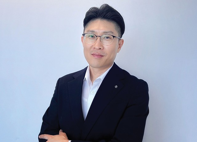 Ông Pyon Young Hwan, Giám đốc phụ trách mảng giao dịch ngoại hối và phái sinh - Ngân hàng Shinhan Việt Nam