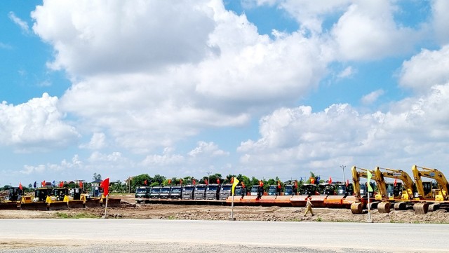 Đơn vị thi công sẵn sàng thực hiện triển khai dự án. Ảnh: Quỳnh Nga