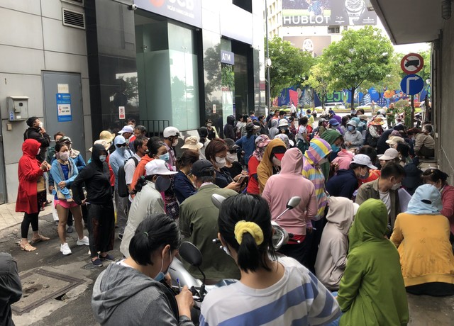 Khổ chủ trái phiếu các công ty liên quan Vạn Thịnh Phát Khổ chủ trái phiếu các công ty liên quan Vạn Thịnh Phát