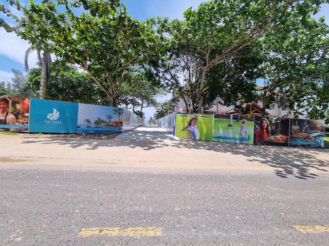 Điểm sáng của tuyến đường này đó là Resort The Vista, năm 2022, Trần Anh Group mua lại và giờ đây doanh nghiệp này tiến hành xây dựng lại để phục vụ cho kế hoạch kinh doanh lâu dài của mình. Ông Trần Đức Vinh, Tổng giám đốc Trần Anh Group cho biết, để kỳ vọng vào khu vực này đón được khách du lịch và các khi resort hoạt động trở lại thì phải mất khoảng 5 năm nữa.