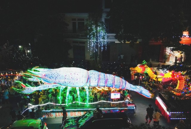 Lễ hội Thành Tuyên đã đạt 3 Kỷ lục Guiness Việt Nam gồm: "Đêm hội Trung thu có nhiều mô hình đèn lớn nhất Việt Nam"; "Mâm cỗ Trung thu lớn nhất Việt Nam"; "Cặp đèn kéo quân lớn nhất Việt Nam".