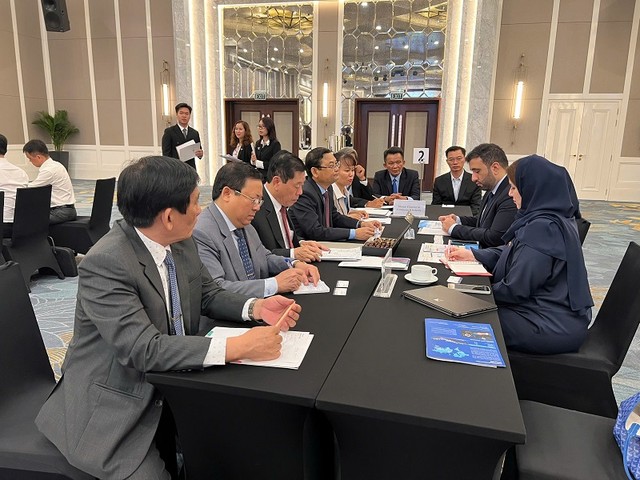 Tỉnh Bình Định làm việc với Phòng Thương mại và Công nghiệp Sharjah (SCCI). Ảnh: IPC Bình Định. Tỉnh Bình Định làm việc với Phòng Thương mại và Công nghiệp Sharjah (SCCI). Ảnh: IPC Bình Định.