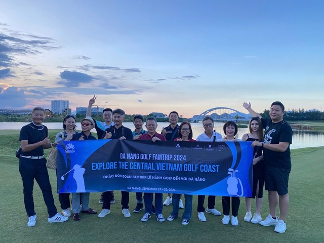 Đoàn lữ hành golf quốc tế đến trải nghiệm dịch vụ du lịch golf và khảo sát du lịch tại Đà Nẵng. Đoàn lữ hành golf quốc tế đến trải nghiệm dịch vụ du lịch golf và khảo sát du lịch tại Đà Nẵng.