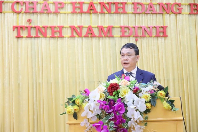 Ông Đặng Khánh Toàn, tân Bí thư Tỉnh ủy Nam Định phát biểu tại Hội nghị.