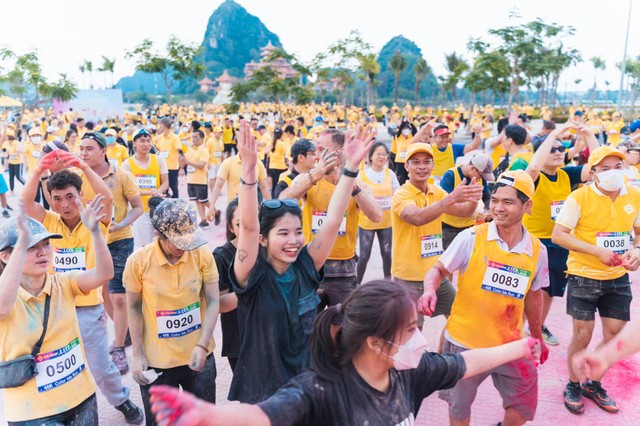 Môi trường làm việc tại Sun Group đề cao chăm sóc sức khoẻ và đời sống nhân viên Môi trường làm việc tại Sun Group đề cao chăm sóc sức khoẻ và đời sống nhân viên