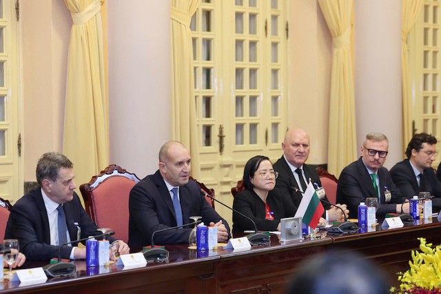 Tổng thống Bulgaria Rumen Radev phát biểu.