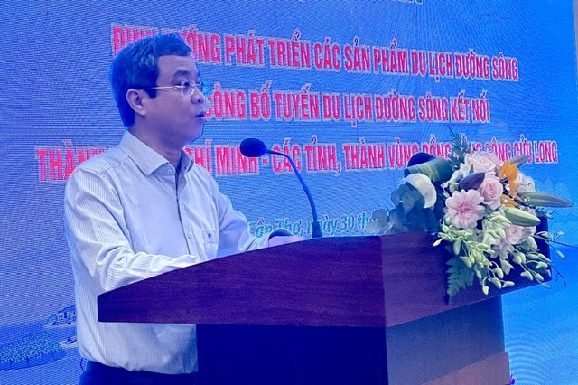 Phó Cục trưởng Cục Du lịch Quốc gia Việt Nam Nguyễn Lê Phúc đề nghị nghiên cứu làm mới các chương trình du lịch đường sông theo hướng nâng cao chất lượng và tăng cường trải nghiệm Phó Cục trưởng Cục Du lịch Quốc gia Việt Nam Nguyễn Lê Phúc đề nghị nghiên cứu làm mới các chương trình du lịch đường sông theo hướng nâng cao chất lượng và tăng cường trải nghiệm