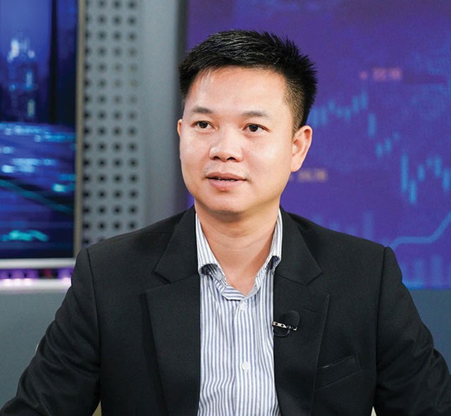 Ông Vũ Duy Khánh, Giám đốc Trung tâm Phân tích Công ty Chứng khoán Smart Invest Ông Vũ Duy Khánh, Giám đốc Trung tâm Phân tích Công ty Chứng khoán Smart Invest