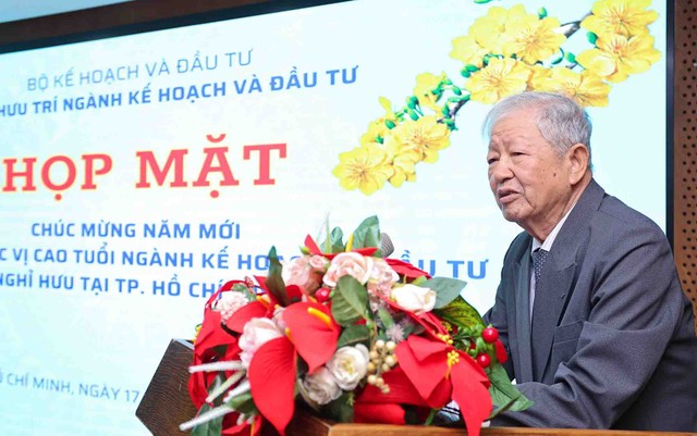 Ông Trần Văn Thanh, trưởng ban Ban hưu trí ngành Kế hoạch và Đầu tư tại TP.HCM phát biểu.