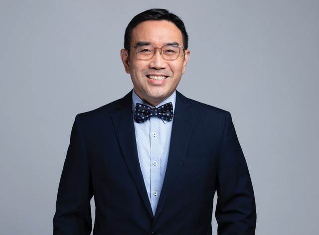 Ông Heng Koon How, Trưởng Bộ phận Chiến lược thị trường, Khối Nghiên cứu thị trường và Kinh tế toàn cầu, Ngân hàng UOB Singapore