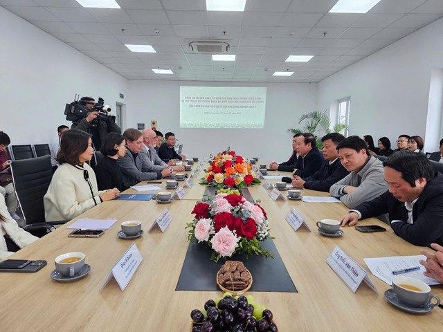 Bí thư Thành ủy Hải Phòng đánh giá cao sự đóng góp của tổ hợp KCN DEEP C đối với sự phát triển của thành phố