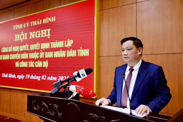 Bí thư Tỉnh ủy Thái Bình Nguyễn Khắc Thận phát biểu tại hội nghị. Bí thư Tỉnh ủy Thái Bình Nguyễn Khắc Thận phát biểu tại hội nghị.