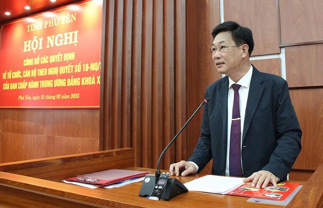 Ông Trần Văn Tân, Giám đốc Sở Tài chính phát biểu nhận nhiệm vụ. Ảnh: Như Thanh (Báo Phú Yên).