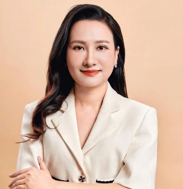 Bà Cao Thị Ngọc Quỳnh, Giám đốc Khối Khách hàng tổ chức, Công ty Chứng khoán VNDIRECT
