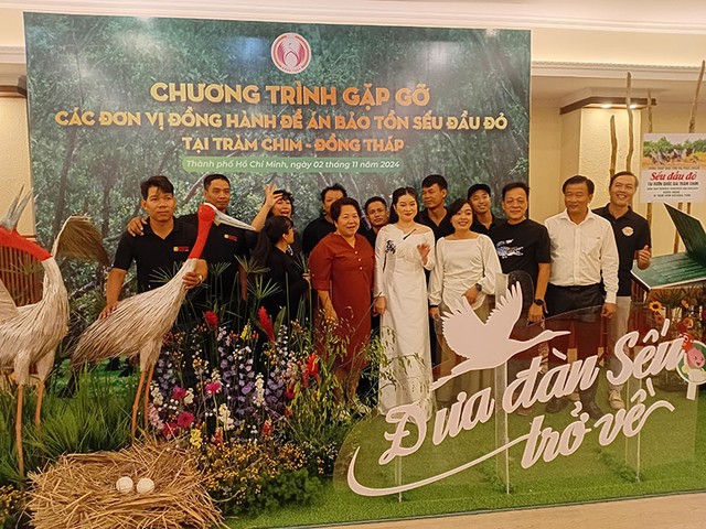 Vườn Quốc gia Tràm Chim (huyện Tam Nông - Đồng Tháp) đang tích cực phối hợp ngành chức năng trong chương trình Đưa đàn sếu trở về