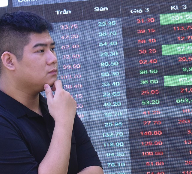 Nhóm cổ phiếu bất động sản khu công nghiệp cũng giảm giá vì thông tin thuế quan, dù trước đó được kỳ vọng tăng trưởng cao