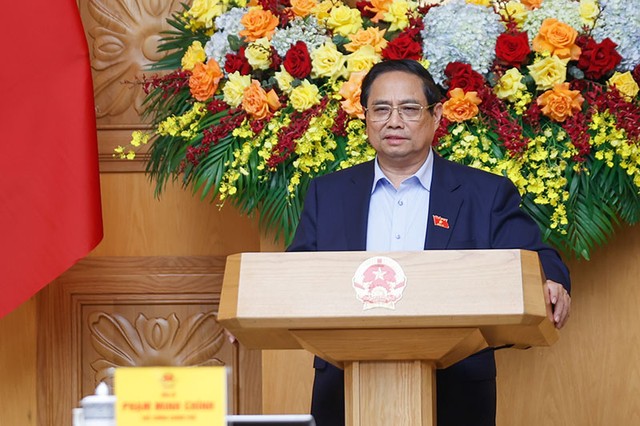 Thủ tướng Phạm Minh Chính nhấn mạnh yêu cầu phải khẩn trương thể chế hóa Nghị quyết của Bộ Chính trị. Ảnh: Nhật Bắc Thủ tướng Phạm Minh Chính nhấn mạnh yêu cầu phải khẩn trương thể chế hóa Nghị quyết của Bộ Chính trị. Ảnh: Nhật Bắc