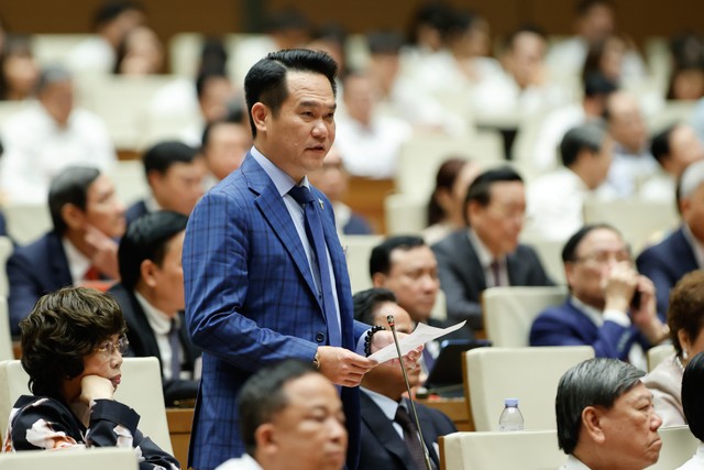 Doanh nhân Đặng Hồng Anh, Chủ tịch Hội Doanh nhân trẻ Việt Nam. Ảnh: VGP/Nhật Bắc