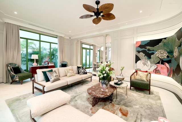 Nhà mẫu biệt thự song lập gây ấn tượng với kiến trúc thanh nhã (Ảnh: Ánh Dương) Nhà mẫu biệt thự song lập gây ấn tượng với kiến trúc thanh nhã (Ảnh: Ánh Dương)