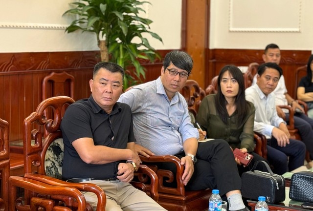 Ông Nguyễn Tuấn Anh, Phó Chủ tịch Thường trực Câu lạc bộ Lữ hành Unesco Hà Nội đưa ra nhiều đề xuất sáng tạo và khác biệt cho tuyến tàu du lịch Hà Nội đang được nghiên cứu.