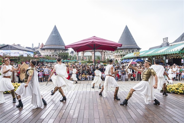 Sự hợp tác của hai thương hiệu lớn hứa hẹn mang đến cho khách hàng những trải nghiệm ẩm thực kết hợp với nghệ thuật, thiên nhiên và con người, thật sự chất lượng và khác biệt Sự hợp tác của hai thương hiệu lớn hứa hẹn mang đến cho khách hàng những trải nghiệm ẩm thực kết hợp với nghệ thuật, thiên nhiên và con người, thật sự chất lượng và khác biệt