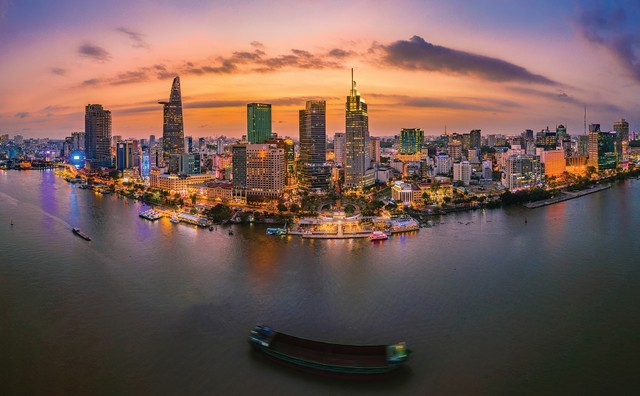 Mục tiêu hàng đầu của việc thành lập trung tâm tài chính quốc tế là huy động nguồn vốn quốc tế để phục vụ phát triển kinh tế trong nước