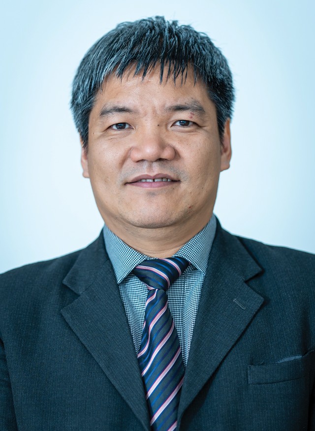 Ông Nguyễn Bá Hùng, Chuyên gia kinh tế trưởng Ngân hàng Phát triển châu Á (ADB) tại Việt Nam