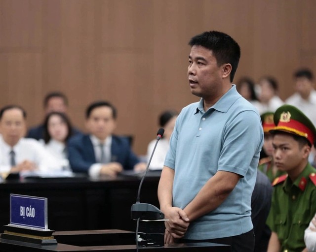 Nguyễn Văn Hậu, Chủ tịch Tập đoàn Phúc Sơn bị tuyên phạt tổng cộng 30 năm tù.