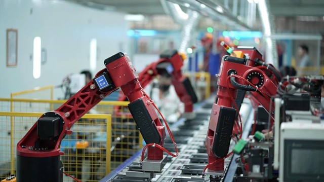 Rạng Đông khởi đầu là doanh nghiệp sản xuất “tiền Internet”, nhưng đã chuyển đổi số thành công với sự đồng hành của Viettel