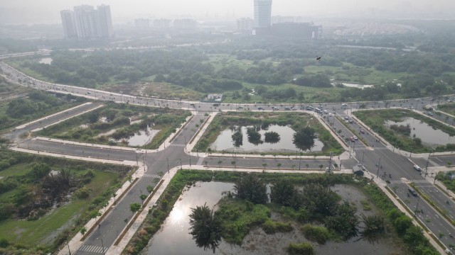 Nguồn dữ liệu đất đai vẫn chưa thực sự đầy đủ và minh bạch. Ảnh: Lê Toàn