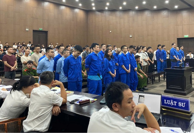 Các bị cáo tại phiên tòa sơ thẩm.