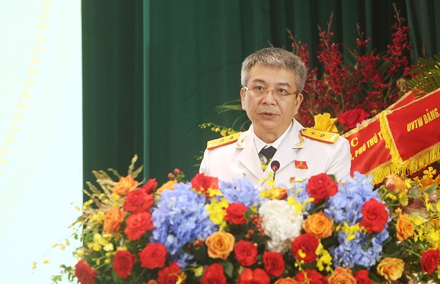 Đồng chí Mai Xuân Thành tham luận tại Đại hội. Ảnh: Đức Thanh.